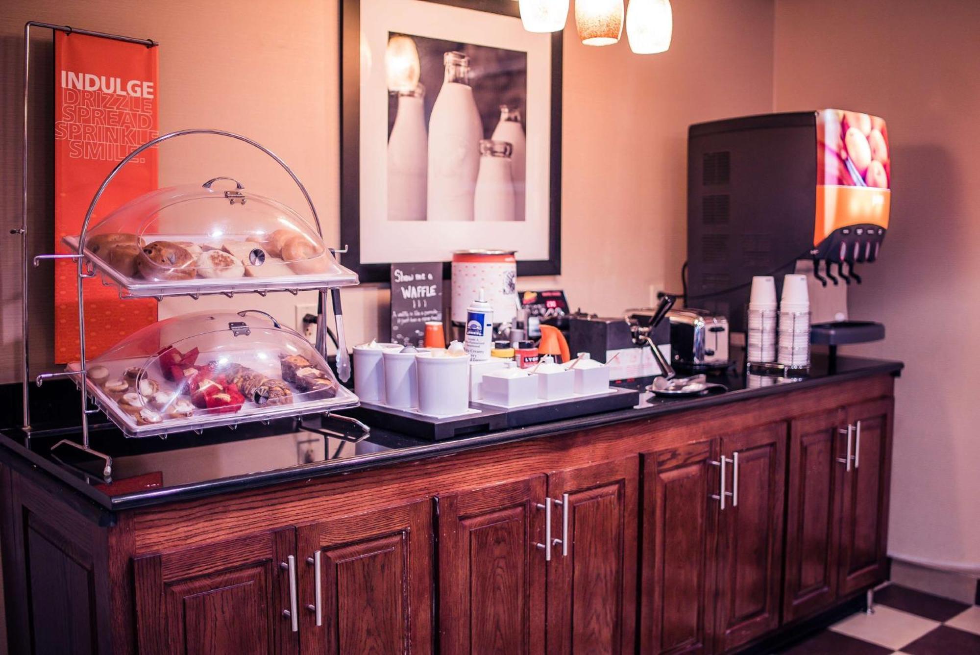 Hampton Inn - Monticello Bagian luar foto
