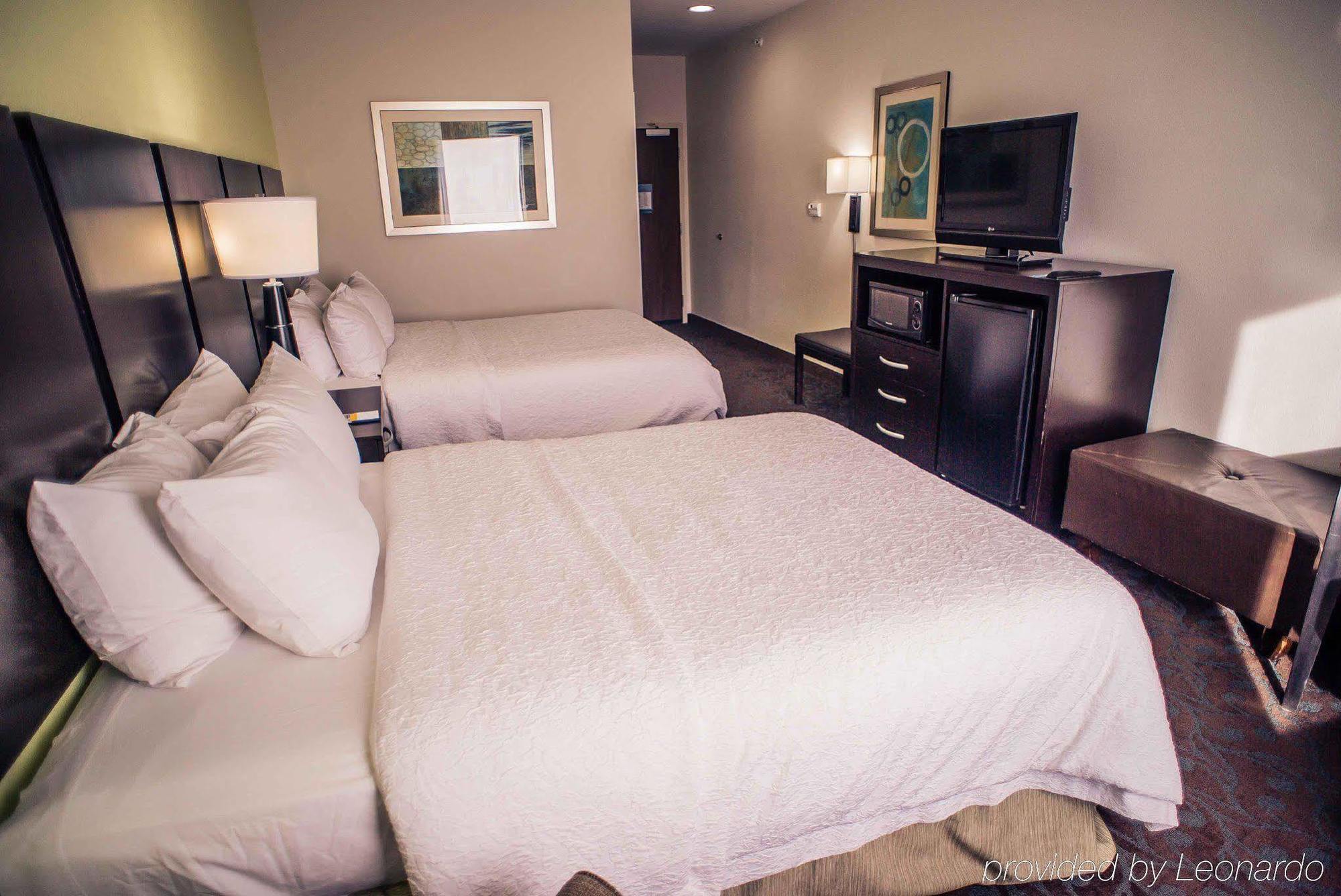 Hampton Inn - Monticello Bagian luar foto