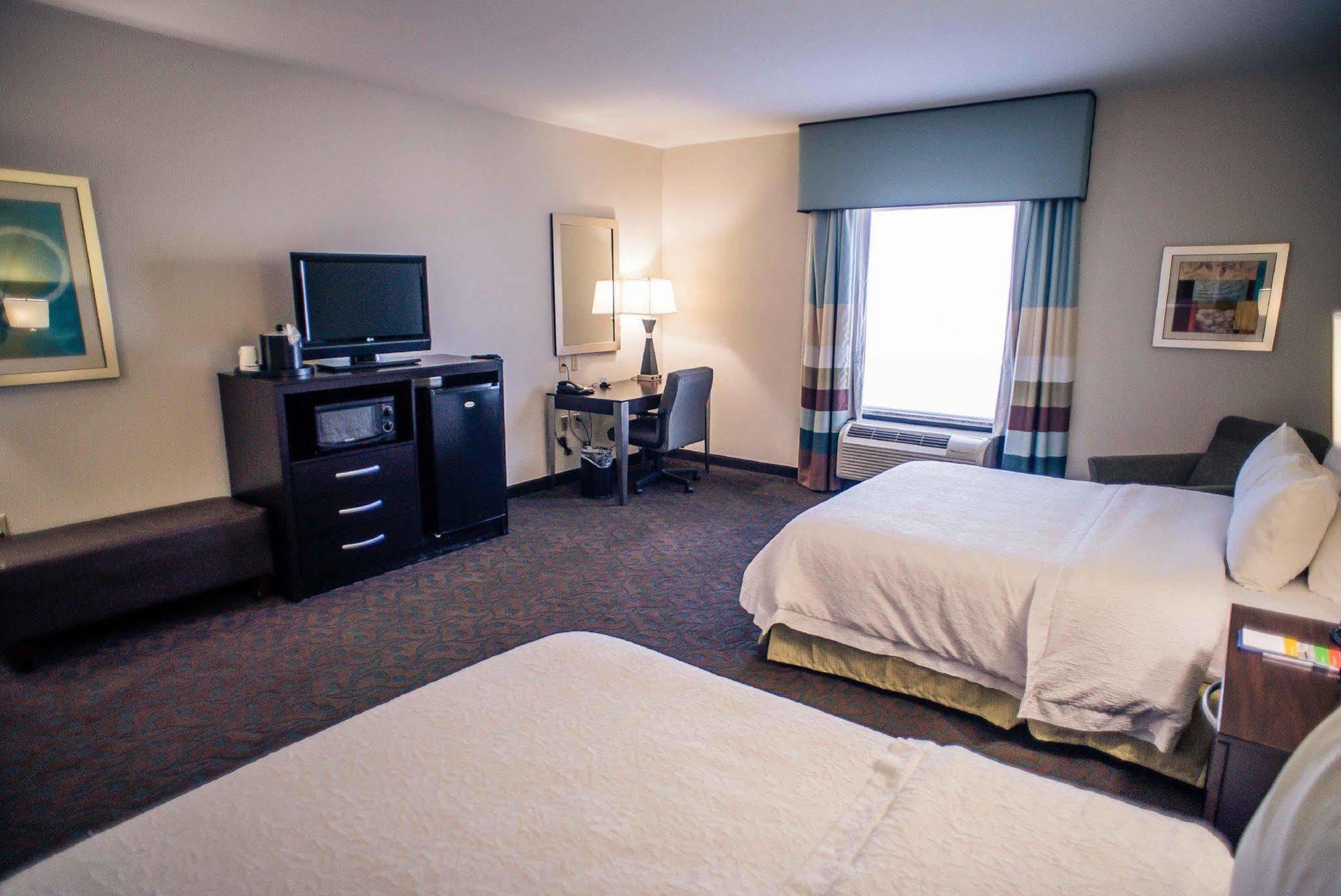 Hampton Inn - Monticello Bagian luar foto
