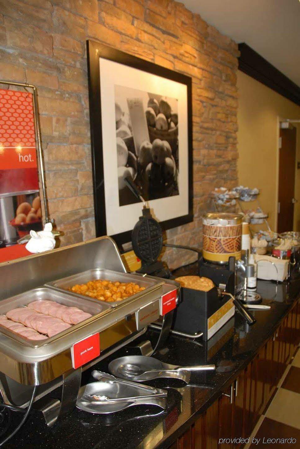 Hampton Inn - Monticello Restoran foto